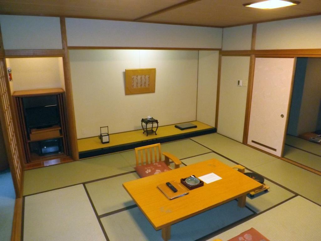 Yufuin Kotobuki Hananosho Exteriör bild